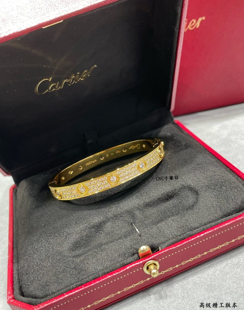 Ca*t1er bracelets